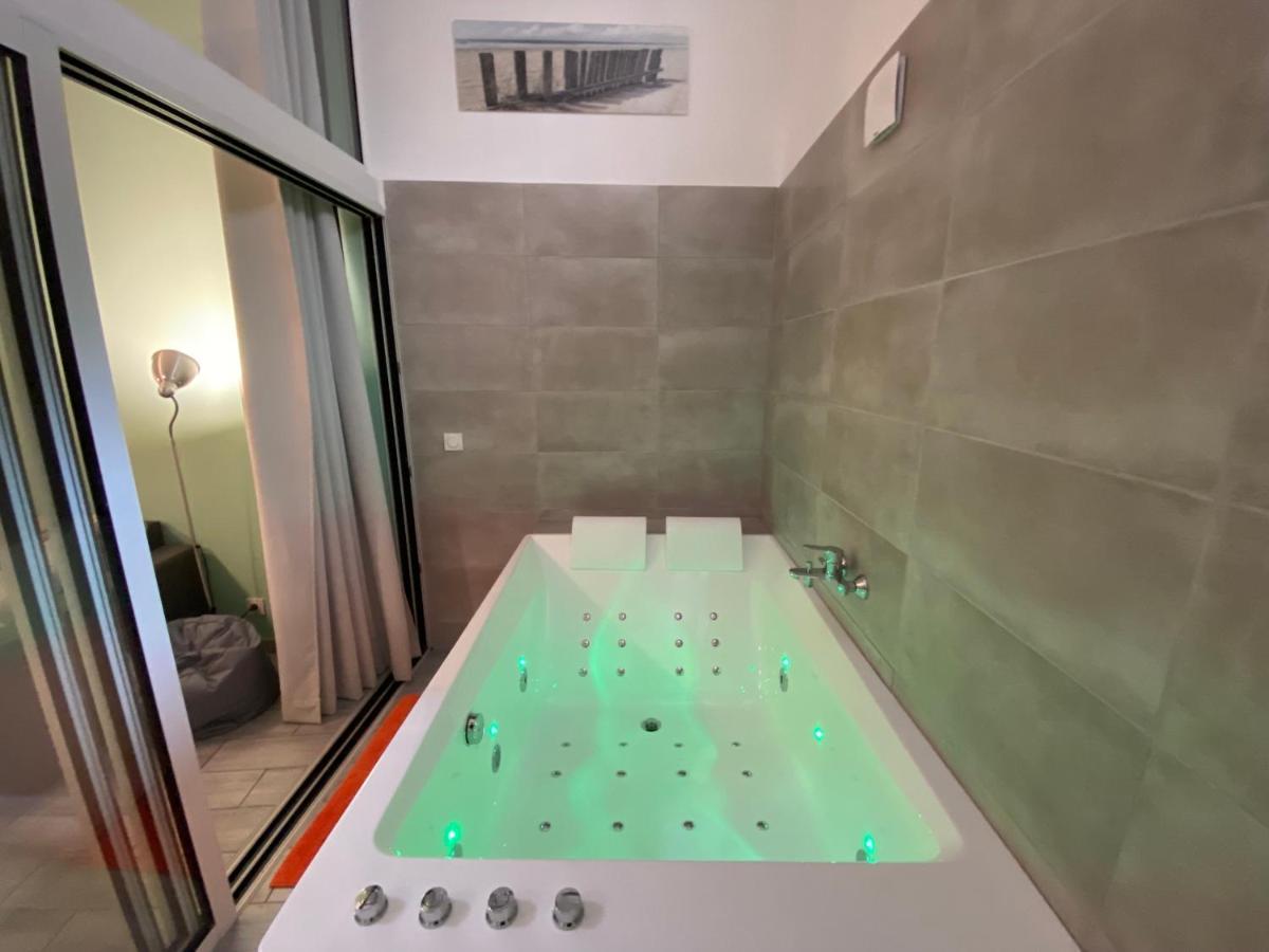 Wellkhome Appartements & Services Bordeaux Eksteriør billede