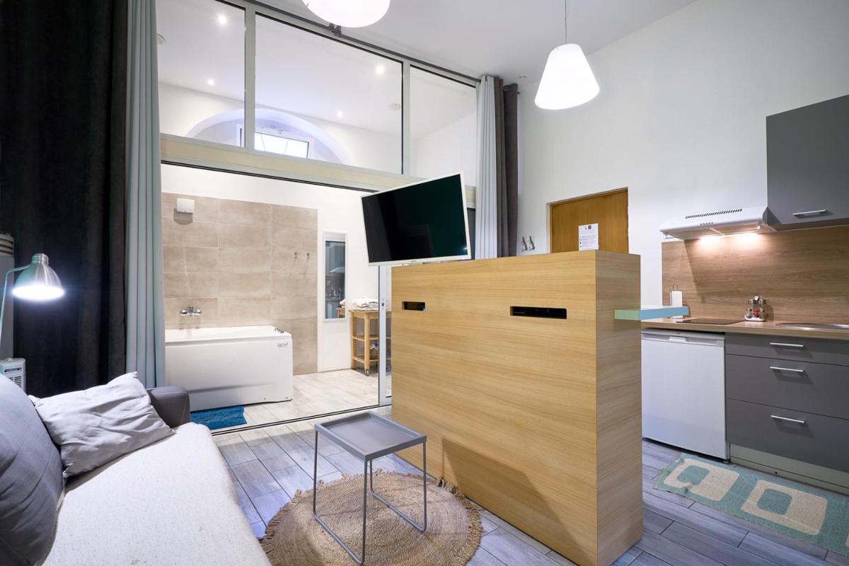 Wellkhome Appartements & Services Bordeaux Eksteriør billede